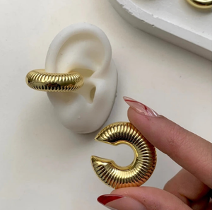 Frida Earcuff