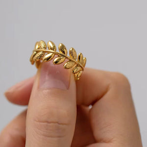 Ring Leaflyn
