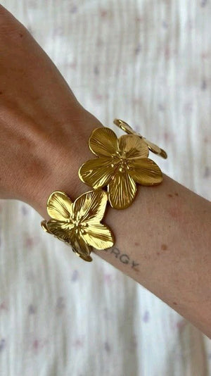 Bracelet flower