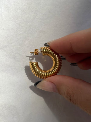 Frida Hoops